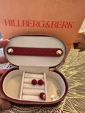 Like new Hillberg and berk 10mm Curtain call sparkle ball earrings and pendant